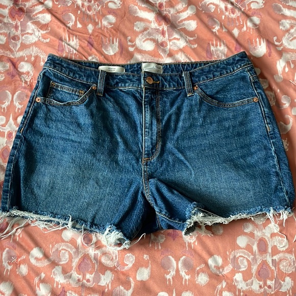 Universal Thread Pants - Vintage Midi Jean Shorts